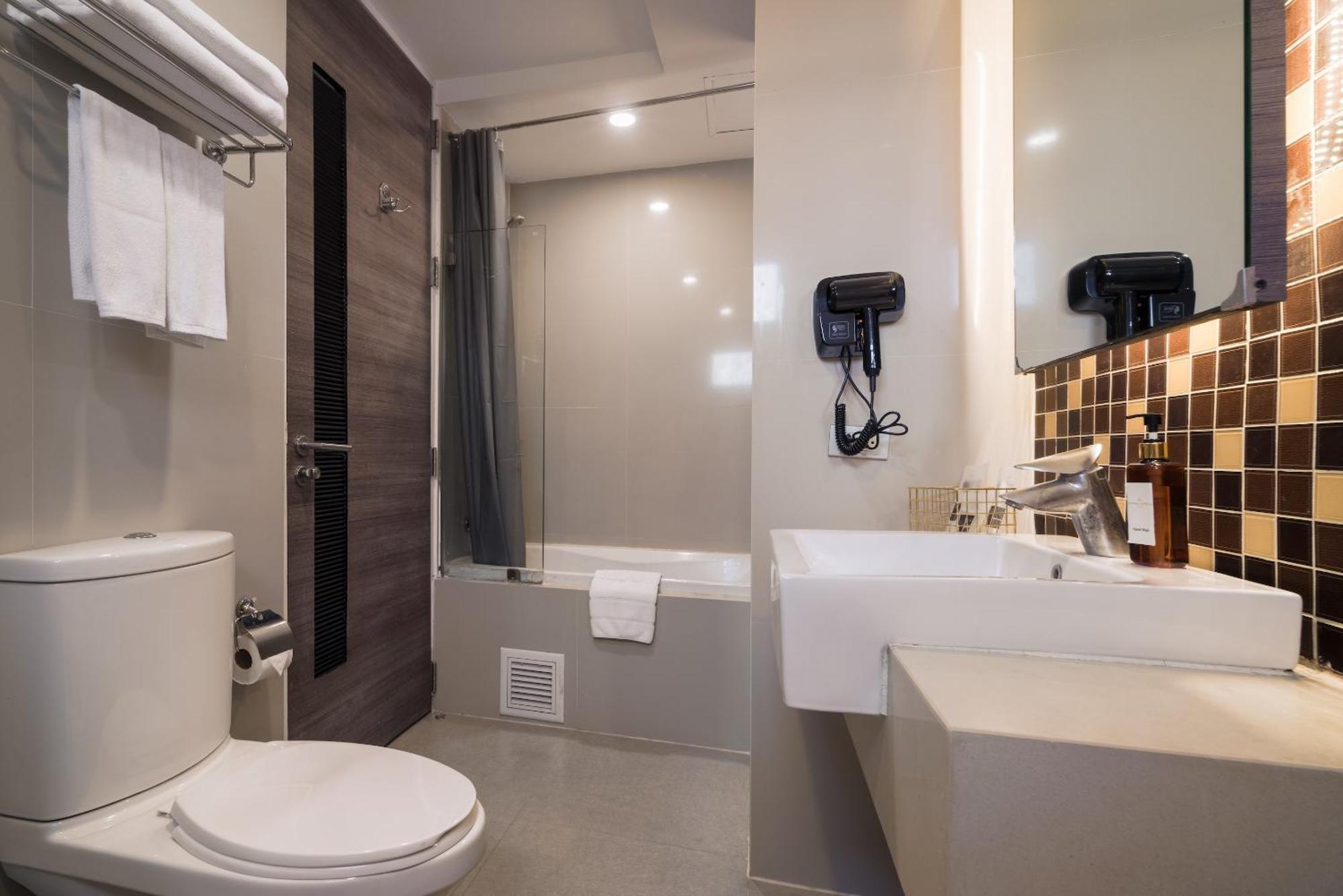 Aspira Suites Sukhumvit 20 Bangkok Exteriér fotografie