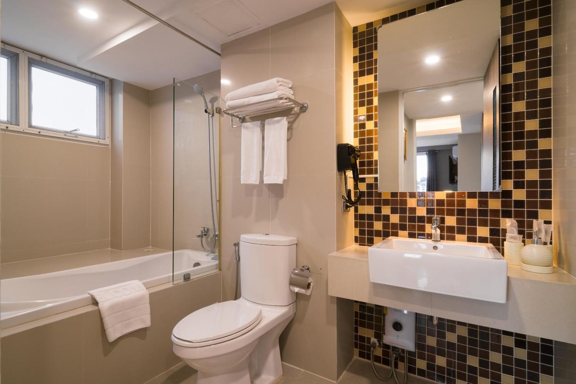 Aspira Suites Sukhumvit 20 Bangkok Exteriér fotografie